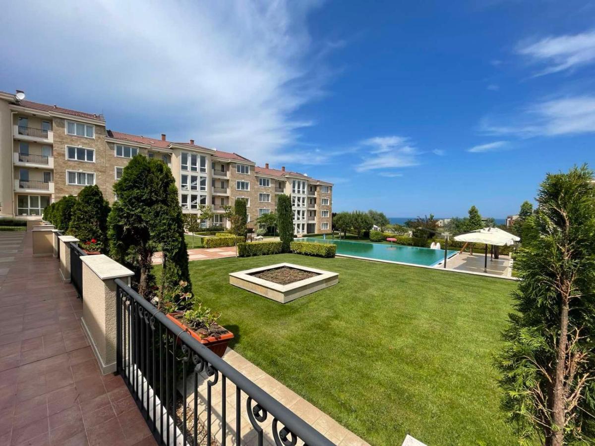 Provence Deluxe Apartment In Atia Resort เชอร์โนโมเรทส์ ภายนอก รูปภาพ