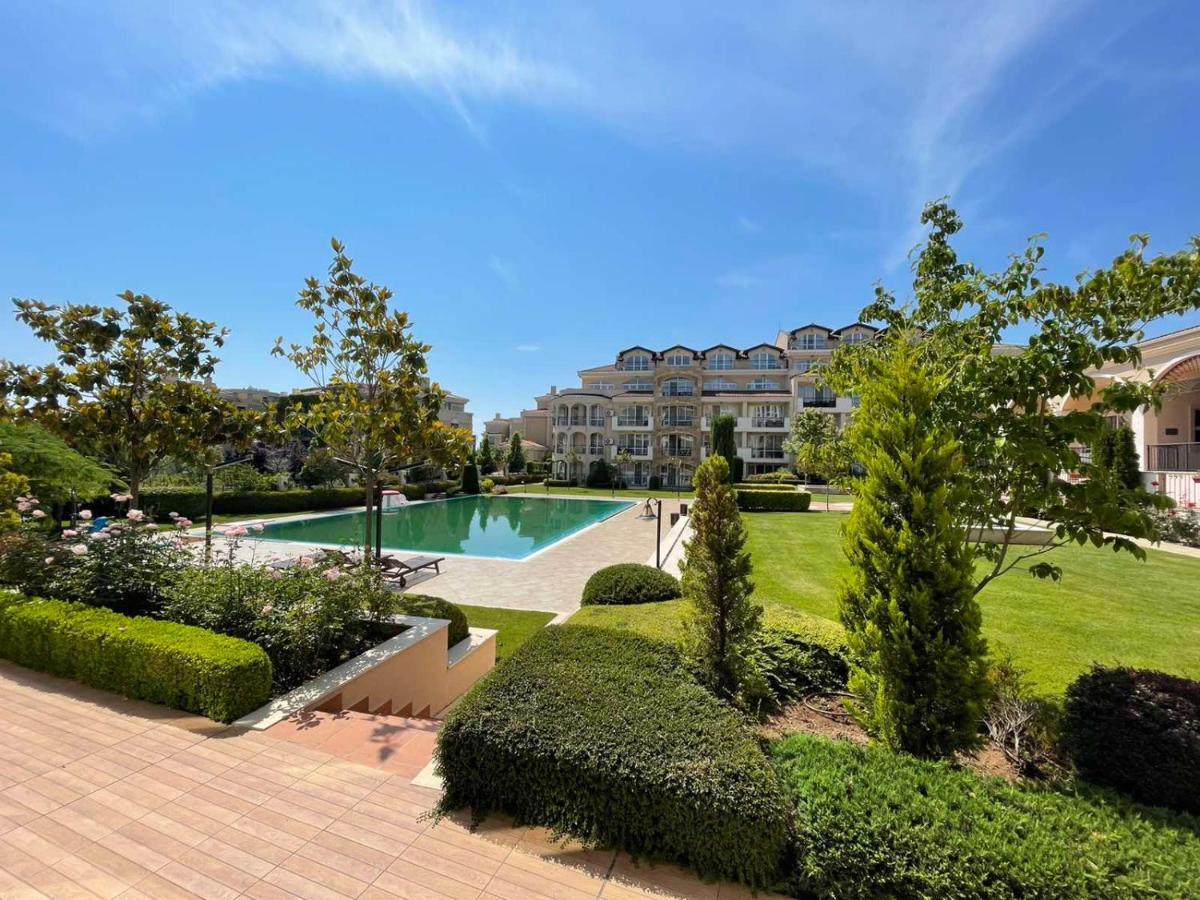 Provence Deluxe Apartment In Atia Resort เชอร์โนโมเรทส์ ภายนอก รูปภาพ